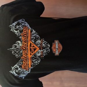 Harley Davidson T-shirt women's XL.  Las Vegas Harley Davidson Cafe